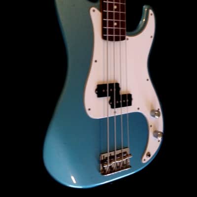 Fender Precision Bass 1995 Ocean Turquoise Japan image 9