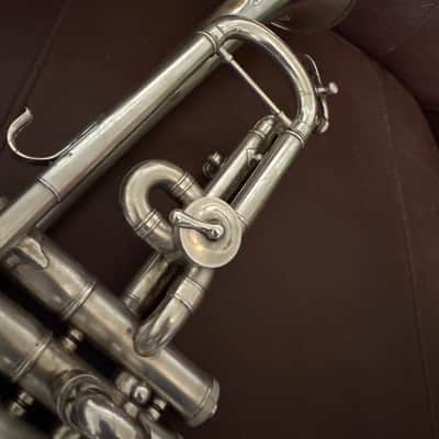 Buescher Symphony Model 10-22R (1923) Bb and A trumpet SN 136409 (silver plated) (gold wash bell) image 13