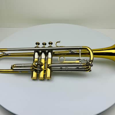 1949 Olds Super Recording Trumpet in Excellent Condition with Olds Deluxe Case! image 2