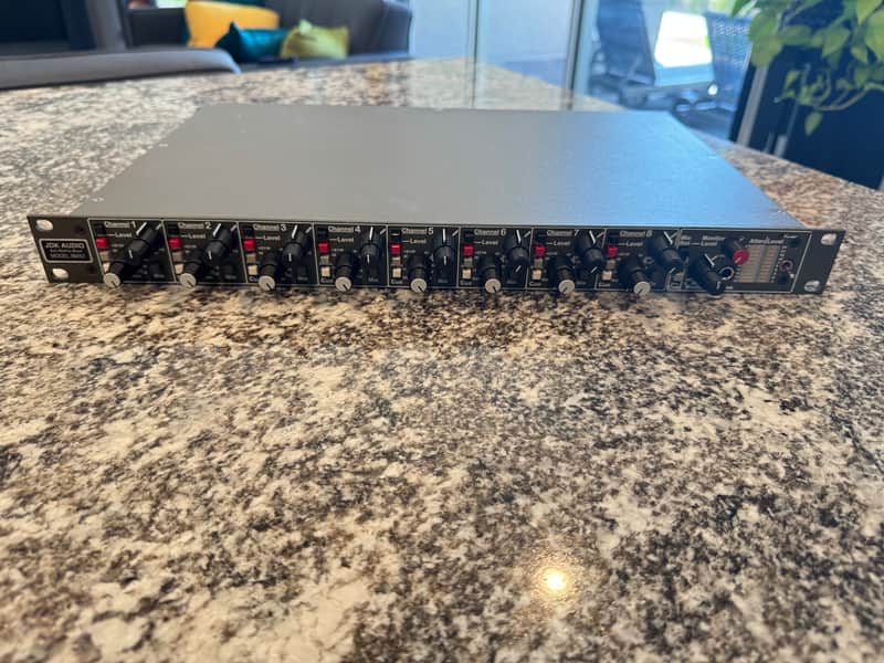 JDK Audio 8MX2 8x2x8 Mic Pre Mixer 2010s - Green image 1