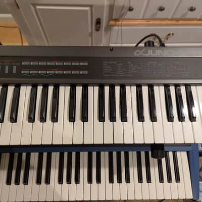 Roland Alpha Juno-2 - Synthesizer - Excellent Condition image 4
