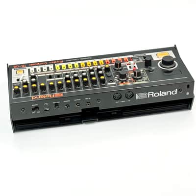Roland TR-08 Boutique Drum Machine w/ DK-01 Dock and USB Cable in excellent condition. image 4