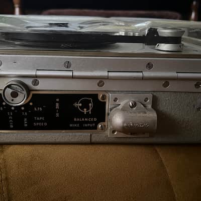 Vintage Nagra III Portable Mono Tape Recorder image 3
