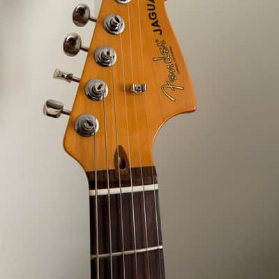 Fender American Professional Classic Jaguar 2025 - Present - 3-Color Sunburst image 10