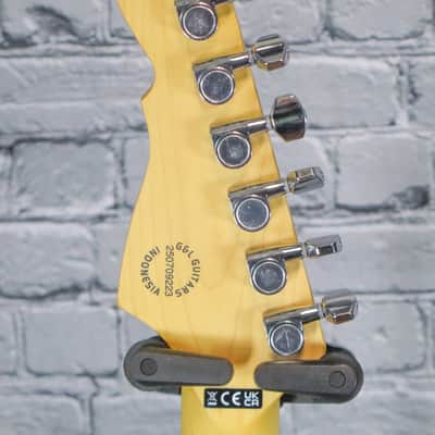 G&L Tribute Series Legacy with Maple Fretboard 2010 - Present - Gloss Black image 10