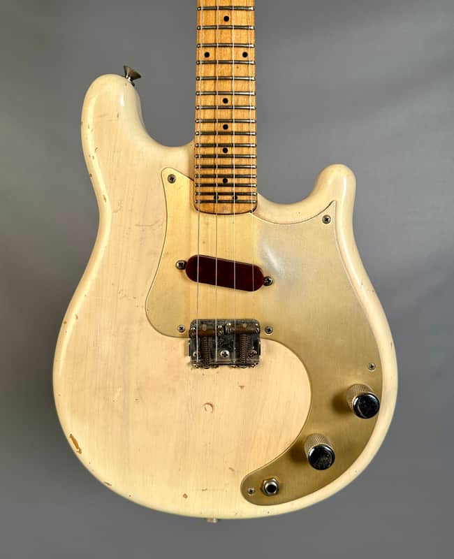 Fender Mandocaster 1956 | Reverb
