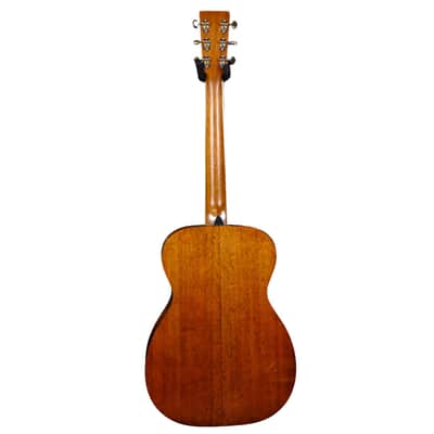 Martin 00-18 Acoustic Guitar - Natural image 4