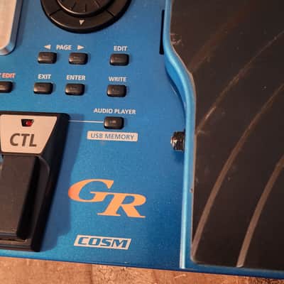 Roland GR-55 Guitar Synthesizer Package - With Carrying Bag image 11