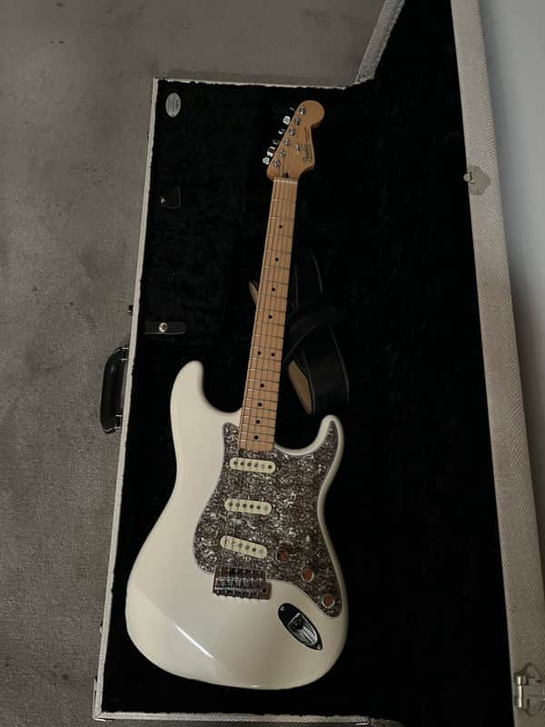 Fender Standard HSS Stratocaster image 1