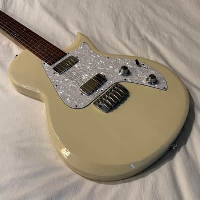 2007 Taylor SB1 Classic - Made in USA - Translucent White - Free Pro Setup image 5