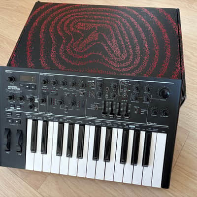 Novation AFX Station 25-Key Monophonic Synthesizer 2020 - Present - Black