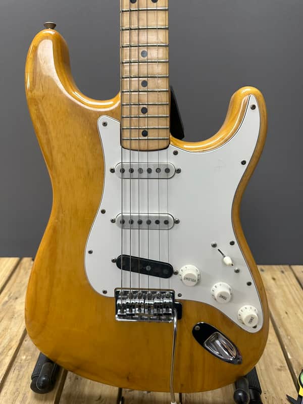 1975 Fender Stratocaster Natural Solid Body Electric Guitar, image 1