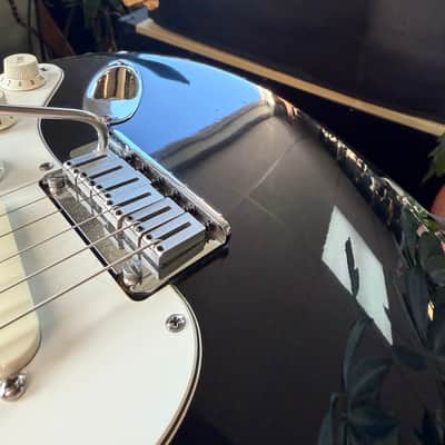 Fender Strat Plus with Rosewood Fretboard 1987 - 1998 - Black image 17