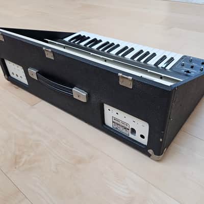 Oberheim TVS 2 Voice 1970's - Case/Keys, missing internal components image 3