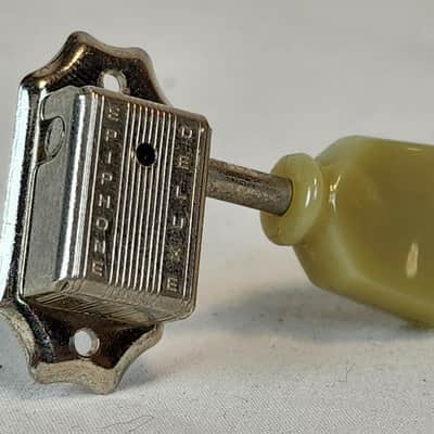 Vintage Epiphone Deluxe Bass Side Tuning Machine, Nickel, Green Keystone Button image 2