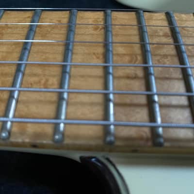 Carvin T-style custom shop 90's ? - White with Tortoise Binding image 11
