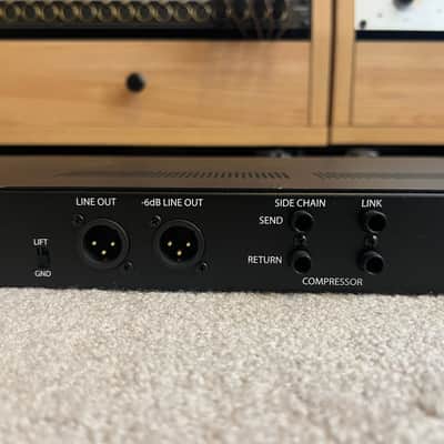 Rupert Neve Designs Shelford Channel 2017 - Present - Shelford Blue imagen 6