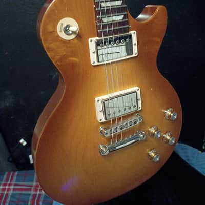 Gibson Les Paul Tribute 2018 Faded Honey Burst HH image 2