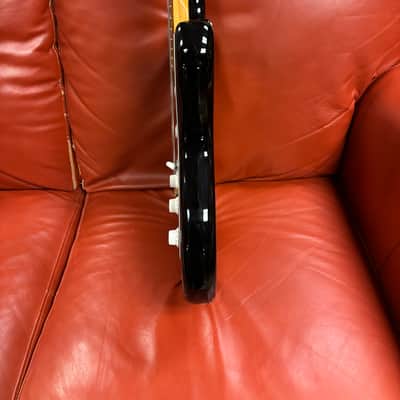 2015 Fender Stevie Ray Vaughan Stratocaster 3-Color Sunburst imagen 9
