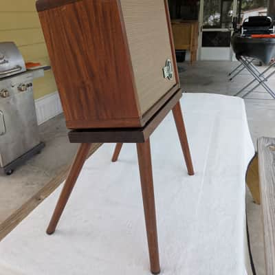 Taylor Circa 74 2-Channel 150-Watt 1x10" Acoustic Guitar / Vocal Combo with Stand 2024 - Present - Natural Mahogany image 4