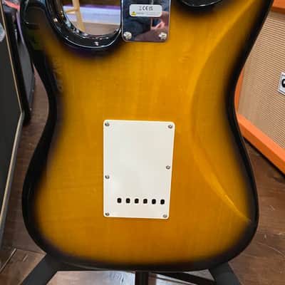 Fender JV Modified '50s Stratocaster HSS 2-Tone Sunburst Fender JV Modified '50s Stratocaster HSS 2-Color Sunburst #JV004940 (7lbs, 9.3oz) image 3