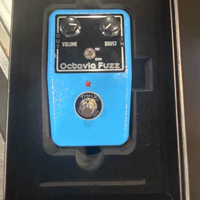 Tru-Fi Octavia Fuzz 2025 - Blue image 1