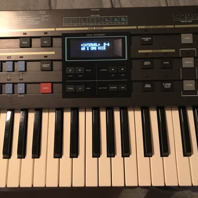 Casio CZ-1 with New OLED Display & Original Box Collectable