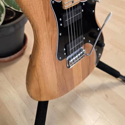 1985 Peavey Patriot Tremolo MADE IN USA Natural American Vintage 80s 1980's Super Strat with RARE original hard case image 12