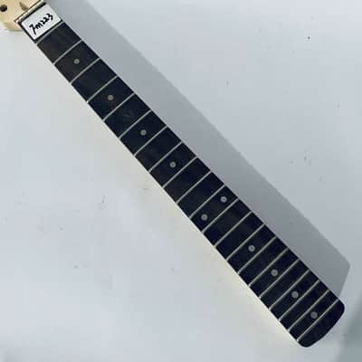 21 Frets Rosewood Fingerboard Guitar Strat Style Maple Neck image 8