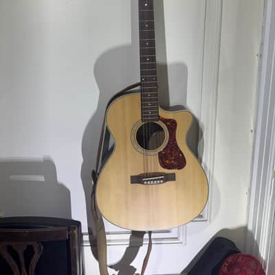 Guild Westerly Collection OM-240CE with Pau Ferro Fretboard 2019 - Present - Natural image 1