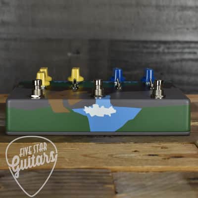 Mint Five Star Select JAM Custom Shop "Multnomah Falls" Multi Pedal Chorus and Delay image 5