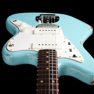 Fender Custom Shop 1962 Jazzmaster Relic Daphne Blue image 12