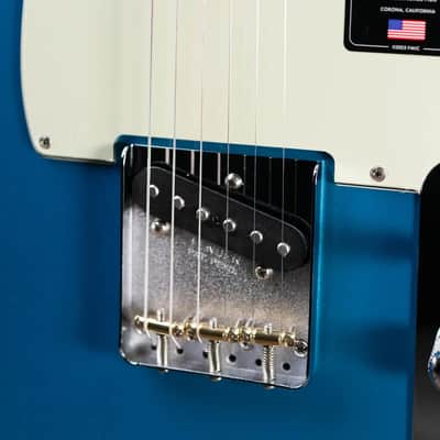 Fender American Professional Classic Telecaster Electric Guitar - Faded Lake Placid Blue with Gig Bag image 10