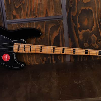 Squier Classic Vibe 70's Jazz Bass Black image 12