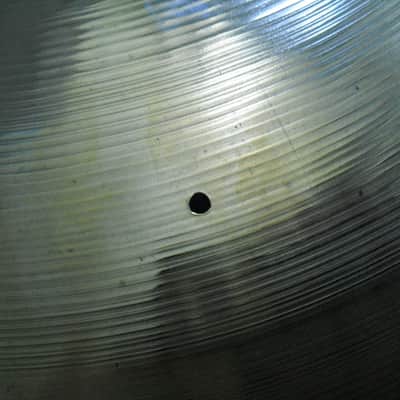 18" Vintage Trans Stamp Avedis Zildjian Cymbal 1635g sizzle holes image 4