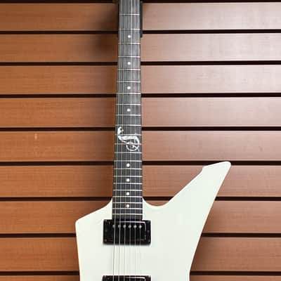 ESP LTD Snakebyte James Hetfield Signature - Snow White w/OHSC image 3