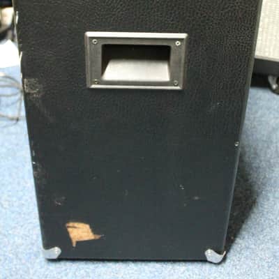 Stinger STP150B 1x15 200W Bass Combo image 7