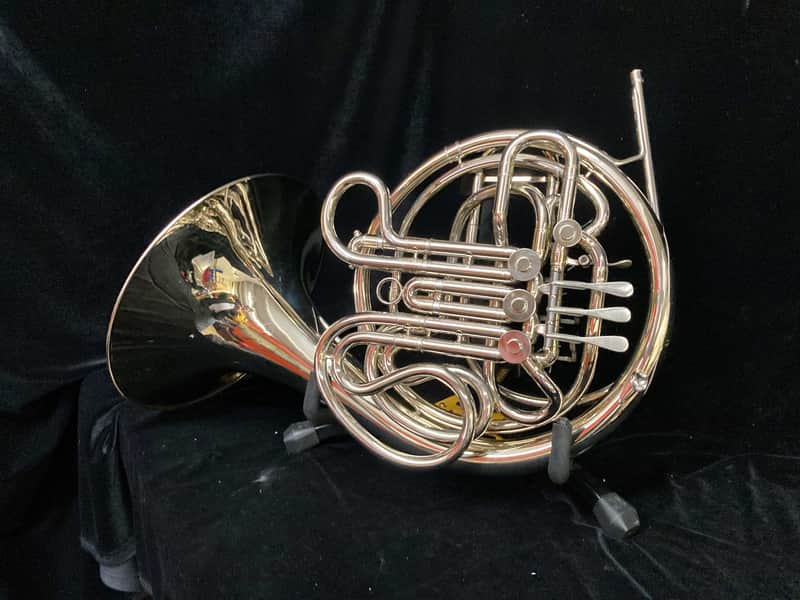 Beautiful Conn 8D Double French Horn image 1