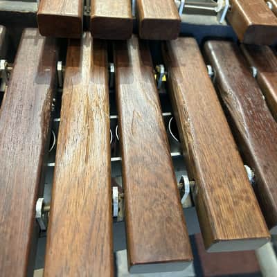 Consignment Musser M-50 3.5 Octave Xylophone - Rosewood Bars (De La Cruz, B.) image 2