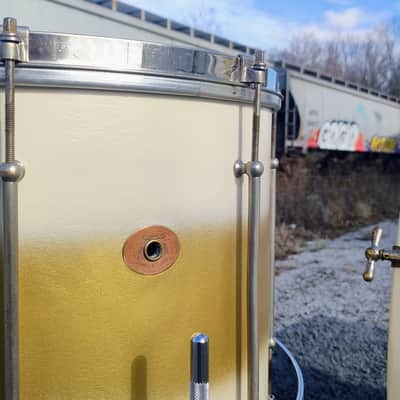 30's Ludwig White/Gold Duco 2PC (32"x16" Tube Lug BD + 16"x12" FT) Drum Set image 8