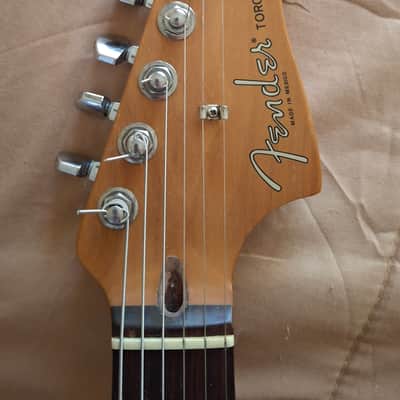 Fender Deluxe Series Toronado 2005 - 2006 - Caramel Metallic image 4