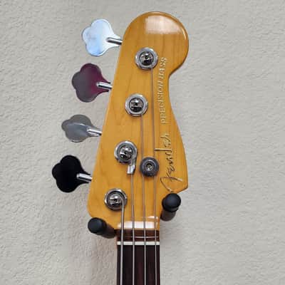 Fender American Ultra Precision Bass with Rosewood Fretboard 2019 - Present - Ultraburst image 3