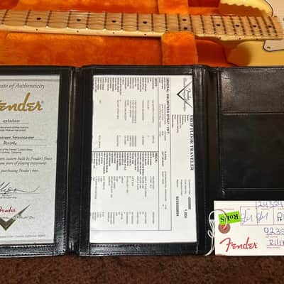 Fender Yngwie Malmsteen Artist Series Signature Stratocaster with Maple Fretboard 2007 - Present - Custom Shop - 1 of 2- Vintage White image 9