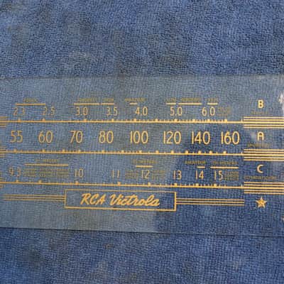 RCA Victrola V-225 Console Radio Face Plate (Glass) PT# 29330 mid 40s image 2