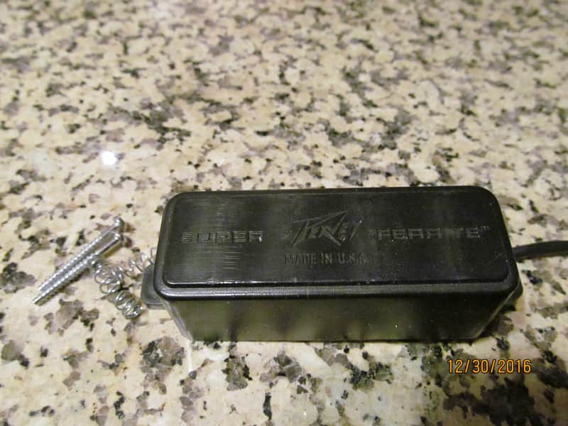 Peavey  Super Ferrite Bass Pickup 80s Black image 1