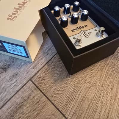 Universal Audio Golden Reverberator 2021 - Present - Gold image 8