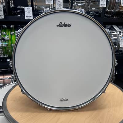 Ludwig 6.5x14" Supraphonic Snare Drum w/ Blue & Olive Badge LM402BON image 8