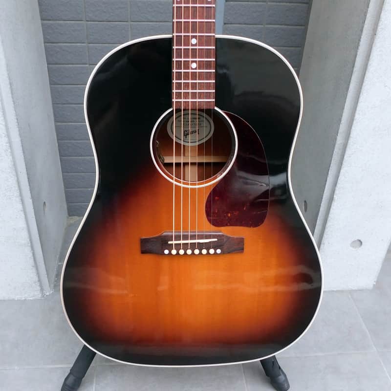 Gibson J-45 Standard Vintage Sunburst 2022