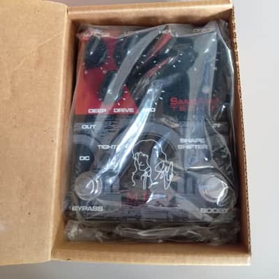 Tech 21 MP40 Limited Edition Geddy Lee Signature SansAmp Bass Drive 2022 - Black / Red image 4