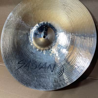 Mint Sabian 16" HH Suspended Br. image 4